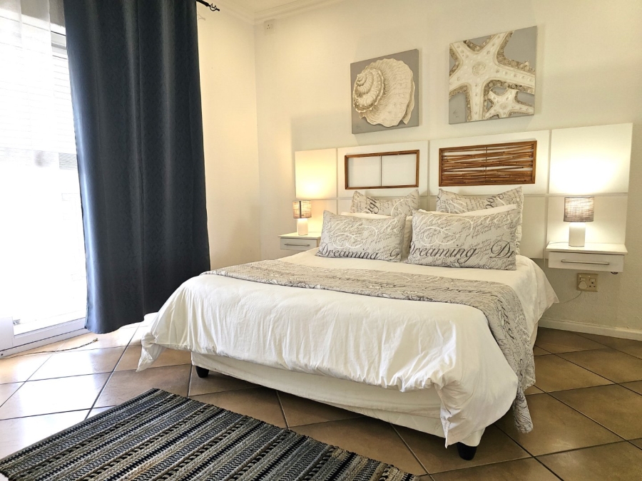 Commercial Property for Sale in Hartenbos Central Western Cape